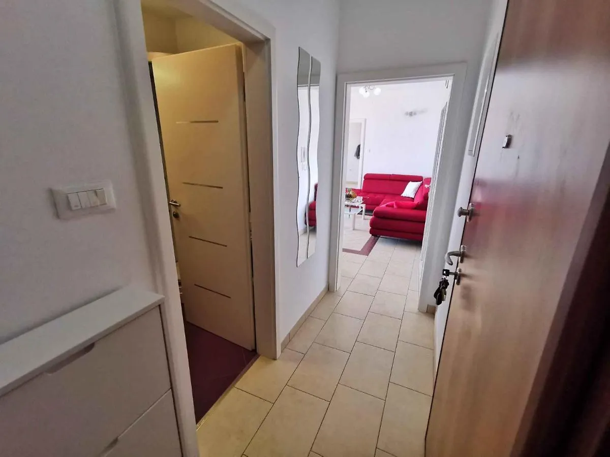 Apartment In Crikvenica 5739 Драмаль